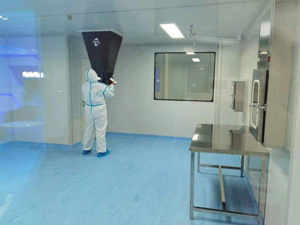 張家口實(shí)驗(yàn)室凈化工程費(fèi)用解析及凈化服裝選擇要點(diǎn)